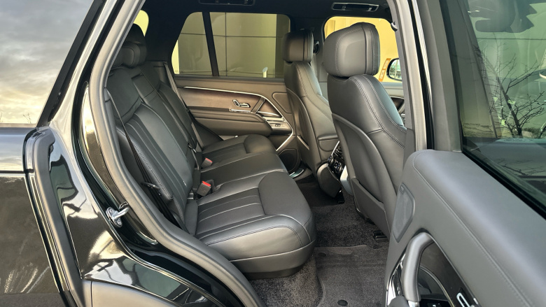 Land Rover Range Rover 3.0 P460e HSE 4dr Auto Estate